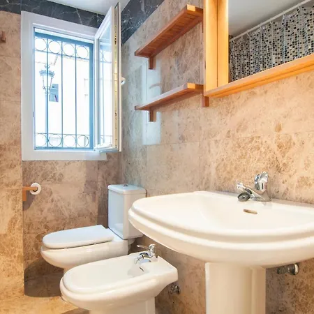 Sea View Apartment, Shared Pools, Estepona, 60 M² Апартаменти Естепона