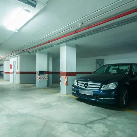 Sea View Apartment, Shared Pools, Estepona, 60 M² Apartament *