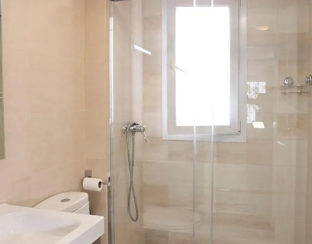 Sea View Apartment, Shared Pools, Estepona, 60 M² *