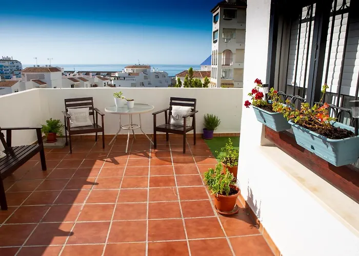Sea View Apartment, Shared Pools, Estepona, 60 M² 公寓