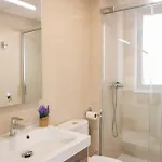 Sea View Apartment, Shared Pools, Estepona, 60 M² Appartement Estepona