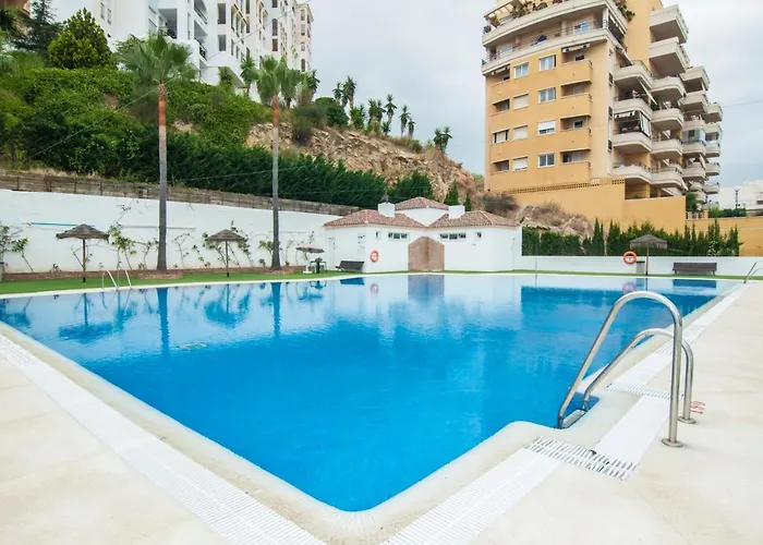 Sea View Apartment, Shared Pools, Estepona, 60 M² Estepona