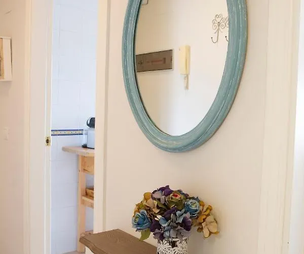 Sea View Apartment, Shared Pools, Estepona, 60 M² Appartement Estepona