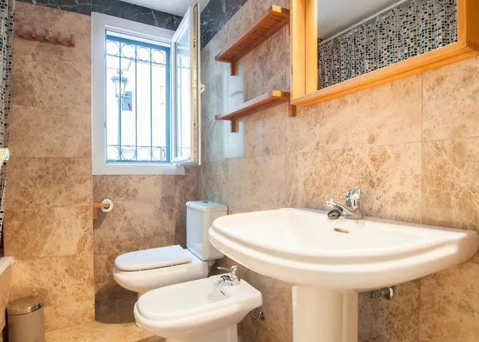 Sea View Apartment, Shared Pools, Estepona, 60 M² Appartement Estepona